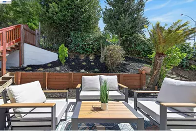 6077 Skyline Blvd, Oakland, CA 94611 - Photo 32