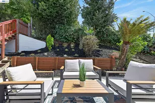 6077 Skyline Blvd, Oakland, CA 94611 - Photo 32