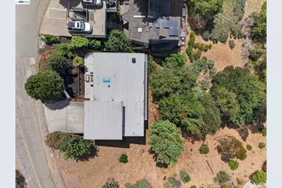 6077 Skyline Blvd, Oakland, CA 94611 - Photo 44