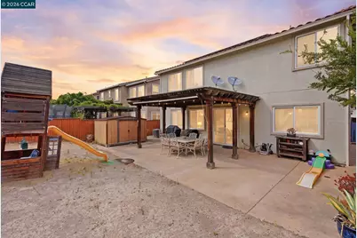 1325 San Lucas Dr, Pittsburg, CA 94565 - Photo 28