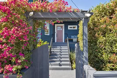 920 63rd St, Oakland, CA 94608 - Photo 2