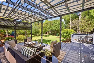 920 63rd St, Oakland, CA 94608 - Photo 26