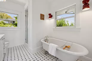 340 San Carlos Ave, Piedmont, CA 94611 - Photo 46