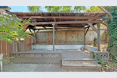 2645 O'Donnell Dr, San Pablo, CA 94806 - Photo 16