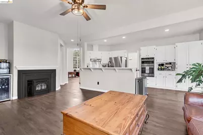 2158 Newport Ct, Discovery Bay, CA 94505 - Photo 16