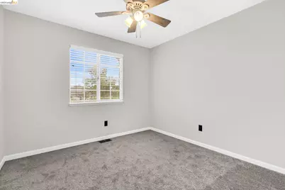 2158 Newport Ct, Discovery Bay, CA 94505 - Photo 40