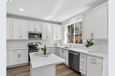 34905 Limestone Ct, Union City, CA 94587 - Photo 12