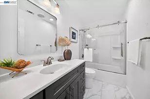 10837 McPeak Ln, Dublin, CA 94568 - Photo 28