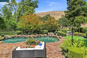 645 Birchwood Ct, Danville, CA 94506 - Photo 16