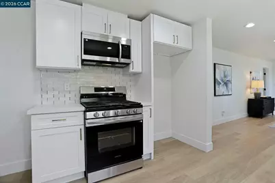 196 N Bella Monte Ave, Bay Point, CA 94565 - Photo 8