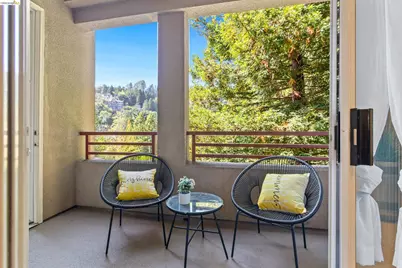 200 Caldecott Ln #206, Oakland, CA 94618 - Photo 18