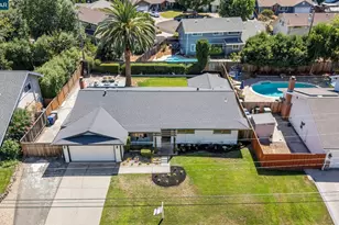 1320 Hookston Rd, Concord, CA 94518 - Photo 2