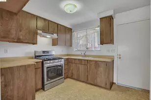 1651 Monterey Dr, Livermore, CA 94551 - Photo 14
