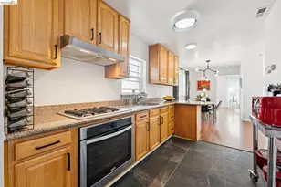 1390 31st St, Oakland, CA 94602 - Photo 12