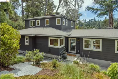 6141 Aspinwall Rd, Oakland, CA 94611 - Photo 2