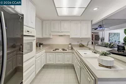 1425 Canyonwood #3, Walnut Creek, CA 94595 - Photo 8