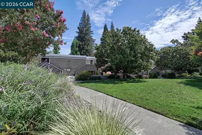 1425 Canyonwood #3, Walnut Creek, CA 94595 - Photo 2