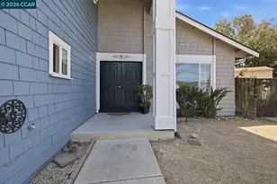 15 Plumas Ct, Bay Point, CA 94565 - Photo 2