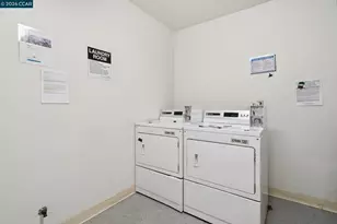 150 Pearl St, Oakland, CA 94611 - Photo 26