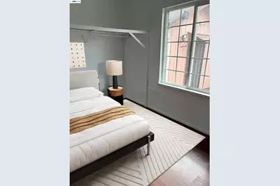 9024 Olive St, Oakland, CA 94603 - Photo 16