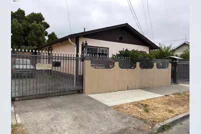 9024 Olive St, Oakland, CA 94603 - Photo 4