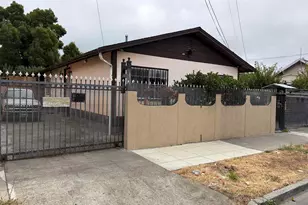 9024 Olive St, Oakland, CA 94603 - Photo 4
