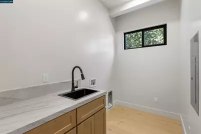 3194 Surmont Dr, Lafayette, CA 94549 - Photo 32