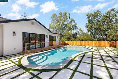 3194 Surmont Dr, Lafayette, CA 94549 - Photo 36