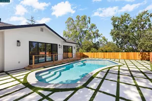 3194 Surmont Dr, Lafayette, CA 94549 - Photo 36
