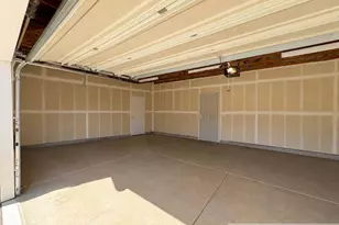9736 Dynasty Way, Elk Grove, CA 95624 - Photo 16