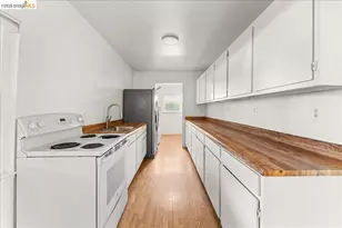 2136 Linden St, Oakland, CA 94607 - Photo 6