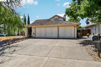 4638 Goldcrest Way, Antioch, CA 94531 - Photo 4