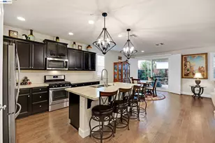 7001 Sitka Ct, Vacaville, CA 95687 - Photo 14