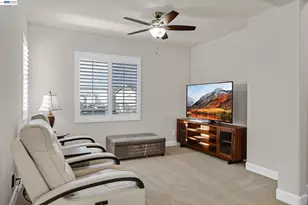 7001 Sitka Ct, Vacaville, CA 95687 - Photo 20