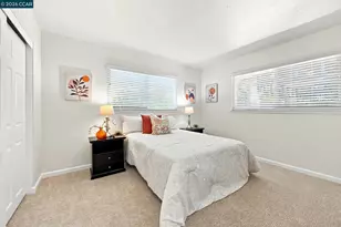 987 Getoun Dr, Concord, CA 94518 - Photo 16