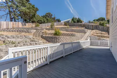 866 Bridgeway Cir, El Sobrante, CA 94803 - Photo 72