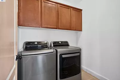 866 Bridgeway Cir, El Sobrante, CA 94803 - Photo 58