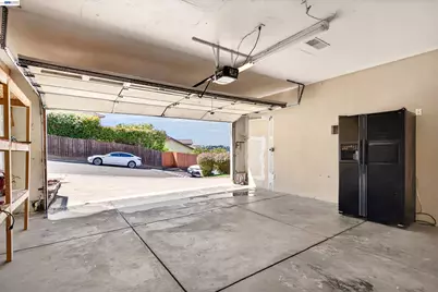 866 Bridgeway Cir, El Sobrante, CA 94803 - Photo 60