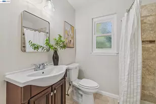 24818 St Luke Ct, Hayward, CA 94541 - Photo 38