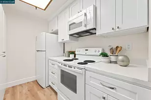 3173 Wayside Plaza, Walnut Creek, CA 94597 - Photo 4