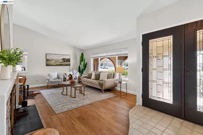 816 Catalina Dr, Livermore, CA 94550 - Photo 6