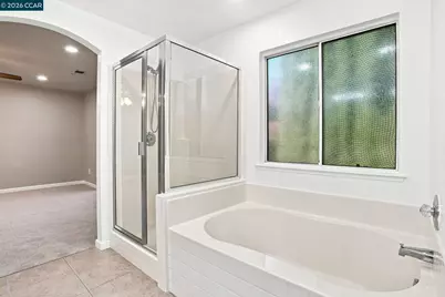 5683 Vintage Cir, Stockton, CA 95219 - Photo 32
