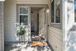 255 Florence Ct, Hercules, CA 94547 - Photo 2