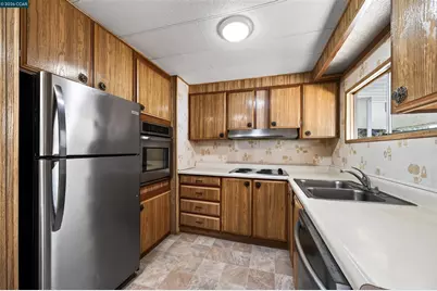 2115 Dalis, Concord, CA 94520 - Photo 12