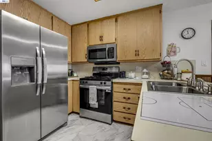 713 Falcon Dr, Vallejo, CA 94589 - Photo 8