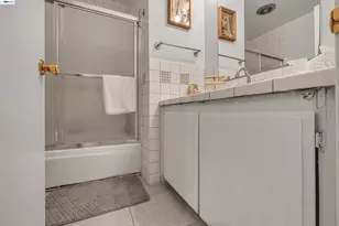 713 Falcon Dr, Vallejo, CA 94589 - Photo 20