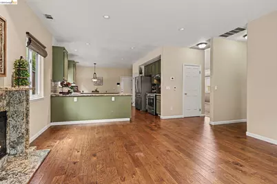 1164 Legend Cir, Vallejo, CA 94591 - Photo 8