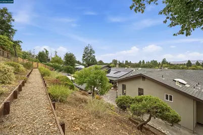 186 Paso Nogal Rd, Pleasant Hill, CA 94523 - Photo 46