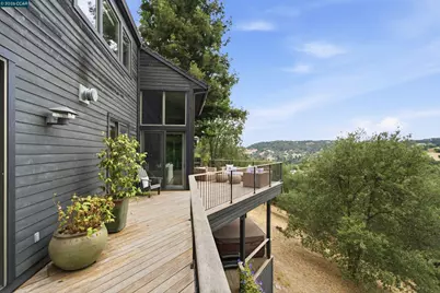16 Valley View Ln, Orinda, CA 94563 - Photo 60