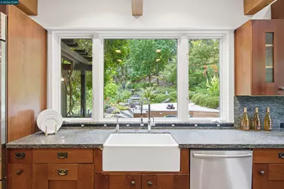 16 Valley View Ln, Orinda, CA 94563 - Photo 28